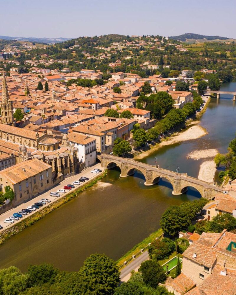 Limoux Limoux vue du ciel pont centre ville fêtes